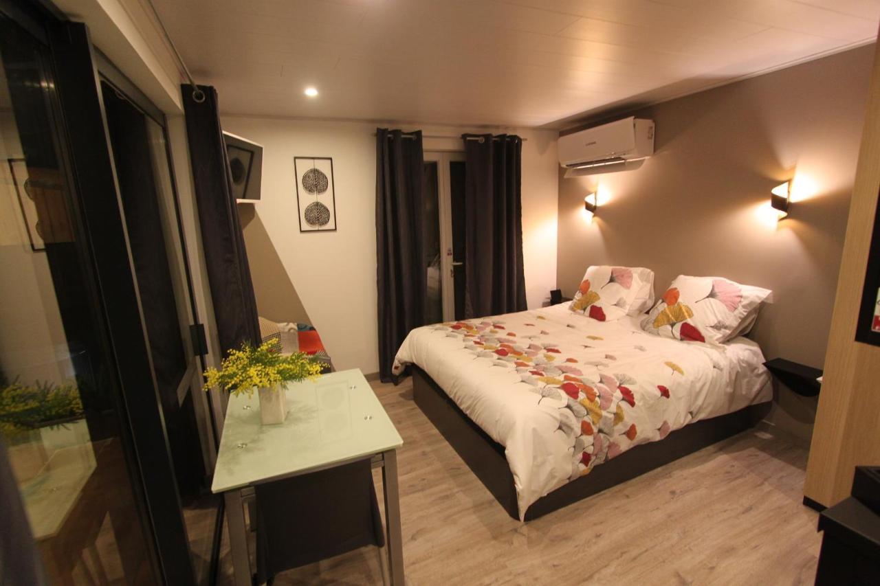 La Chambre Des Onglous Marseillan  Dış mekan fotoğraf